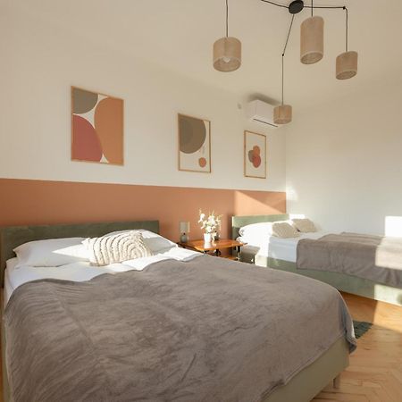 Apartment For 6 People Near Royal Baths Park By Renters Prestige Warsaw Luaran gambar
